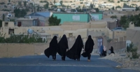 پی‌گیری و تداوم محدودیت‌ها بر زنان از سوی طالبان در غزنی ـ مجله‌ی اورال